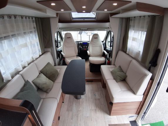 Autocaravana capuchina